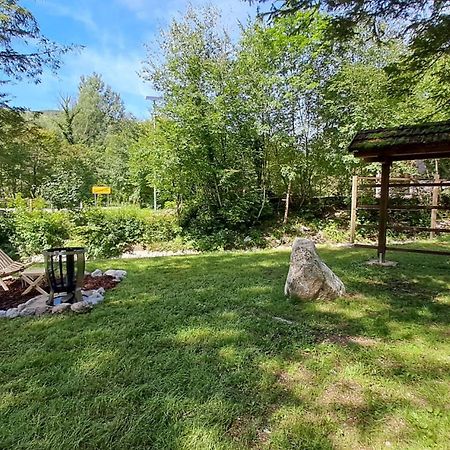 Vila Rozi, Osilnica - Vacation House Pr' Vili Rozi Bagian luar foto