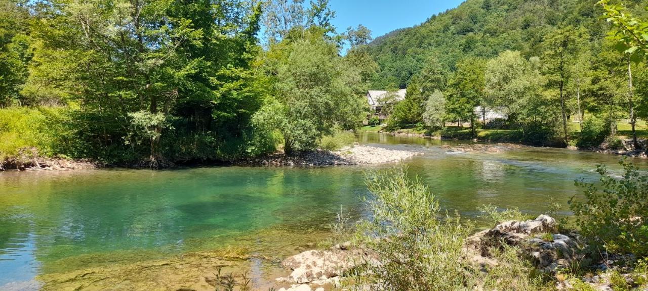 Vila Rozi, Osilnica - Vacation House Pr' Vili Rozi Bagian luar foto