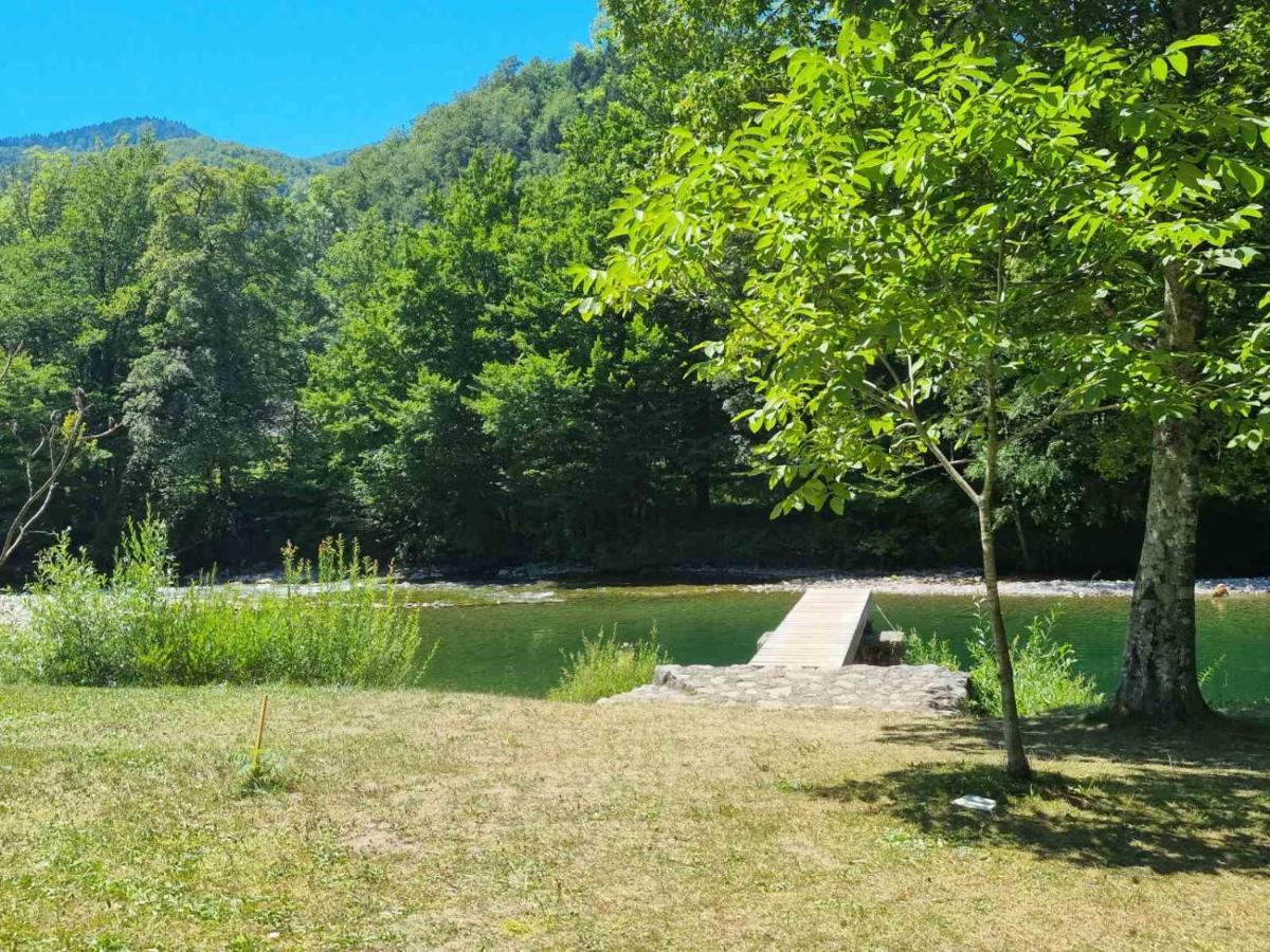 Vila Rozi, Osilnica - Vacation House Pr' Vili Rozi Bagian luar foto