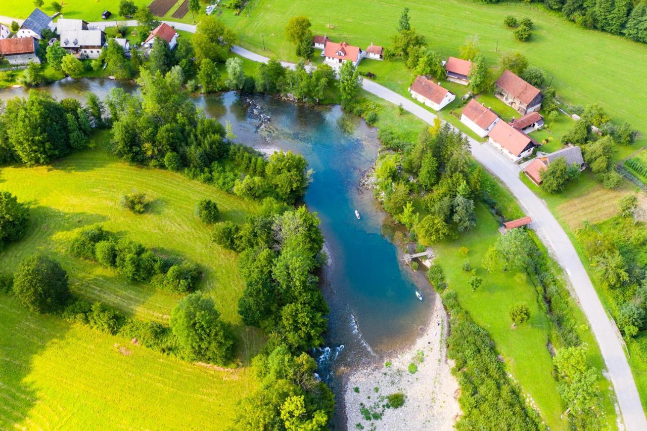 Vila Rozi, Osilnica - Vacation House Pr' Vili Rozi Bagian luar foto